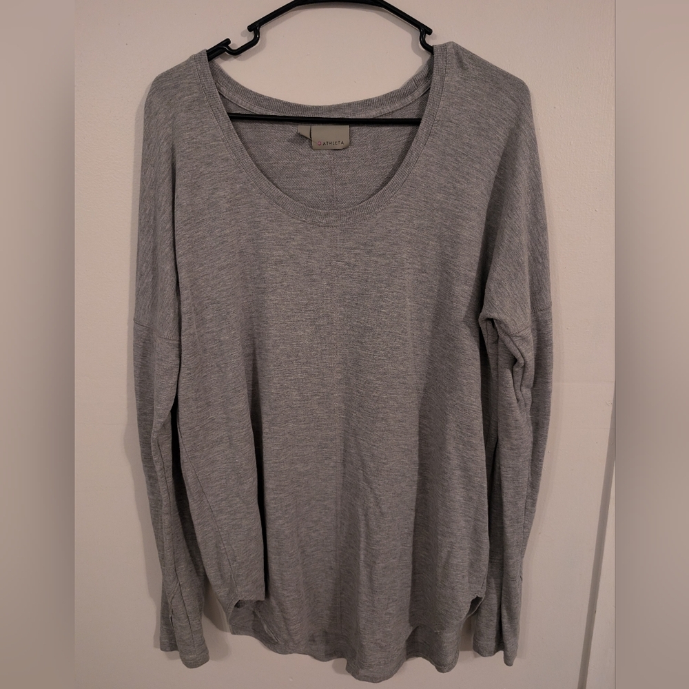 Athleta Long Sleeve Women's‎ Shirt